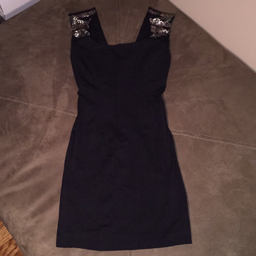 GUESS Black bodycon Dress with Shoulder Sequins